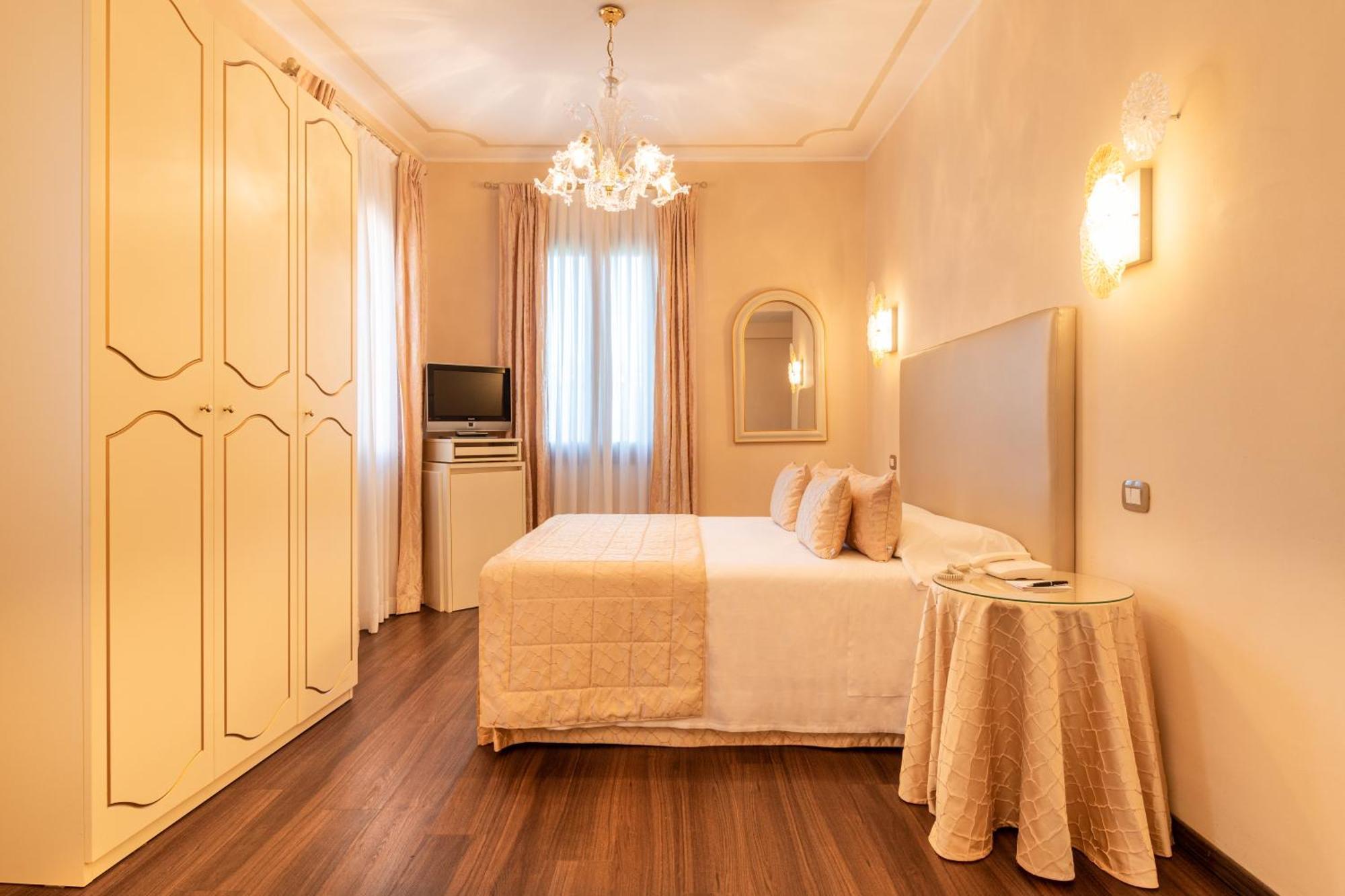 Hotel Principe Venice Exterior photo